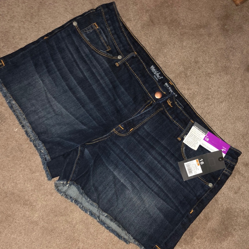 TARGET Jean shorts